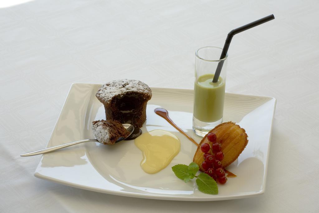 Logis Hotel Clair Matin 르샹봉쉬르리뇽 외부 사진