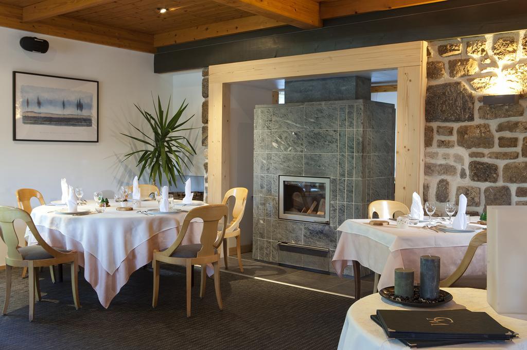 Logis Hotel Clair Matin 르샹봉쉬르리뇽 외부 사진